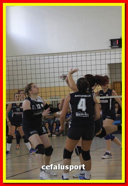 150523 volley 381_tn.jpg